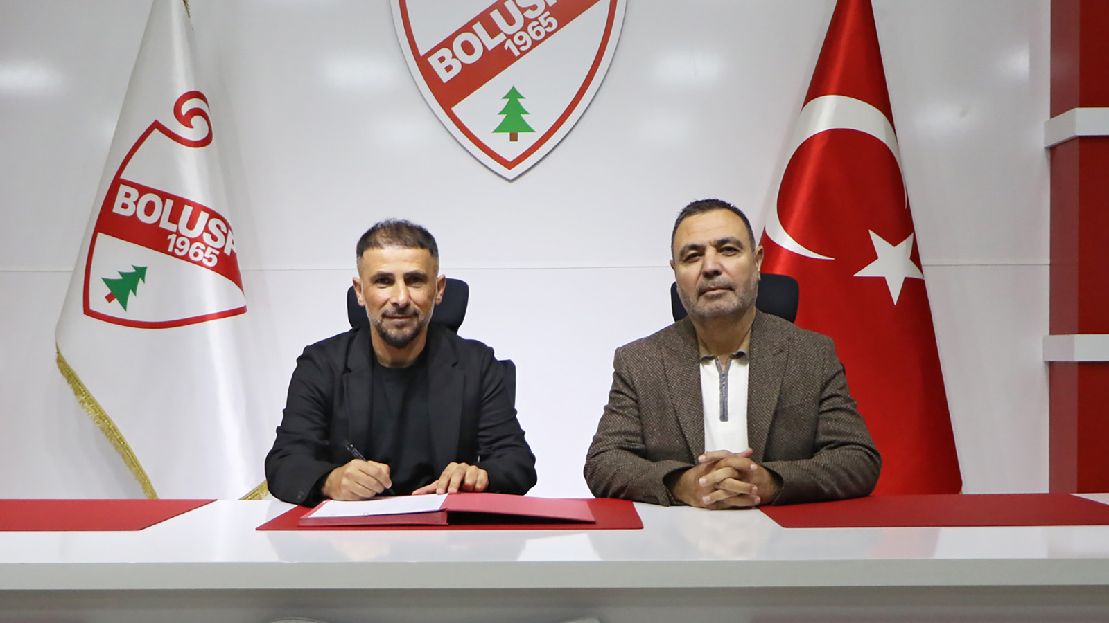 Boluspor’un yeni teknik direktörü Ertuğrul Arslan oldu