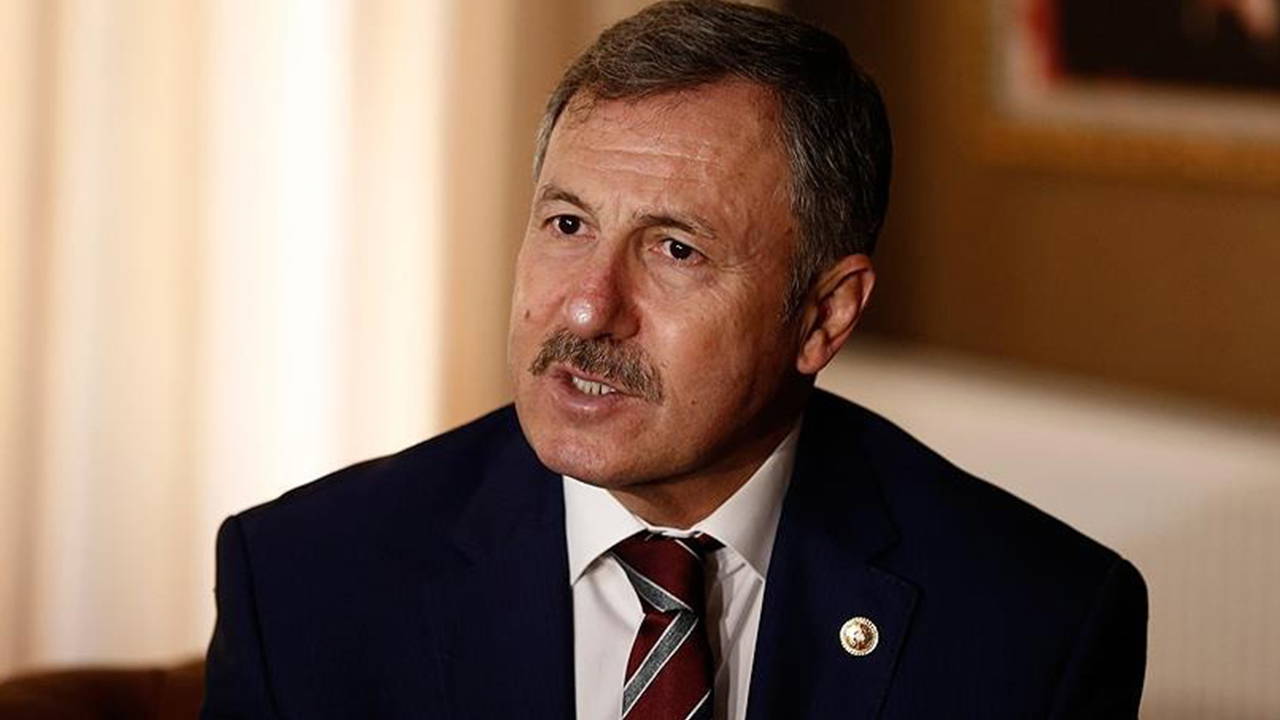 Selçuk Özdağ’dan Anadolu Ajansı ve İletişim Başkanlığı’na sert tepki: ‘Sizi ikaz ediyoruz, haber dilinize dikkat edin!’ – Son Dakika Siyaset Haberleri