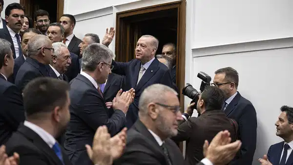 Çok konuşulacak AKP kulisi: ‘Parti içinde operasyon borsası ve rüşvet ağı iddiası…’ – Son Dakika Siyaset Haberleri