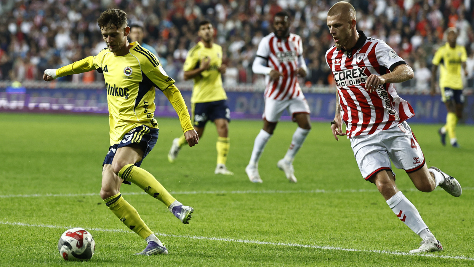 Fenerbahçe önemli fırsatı geri tepti