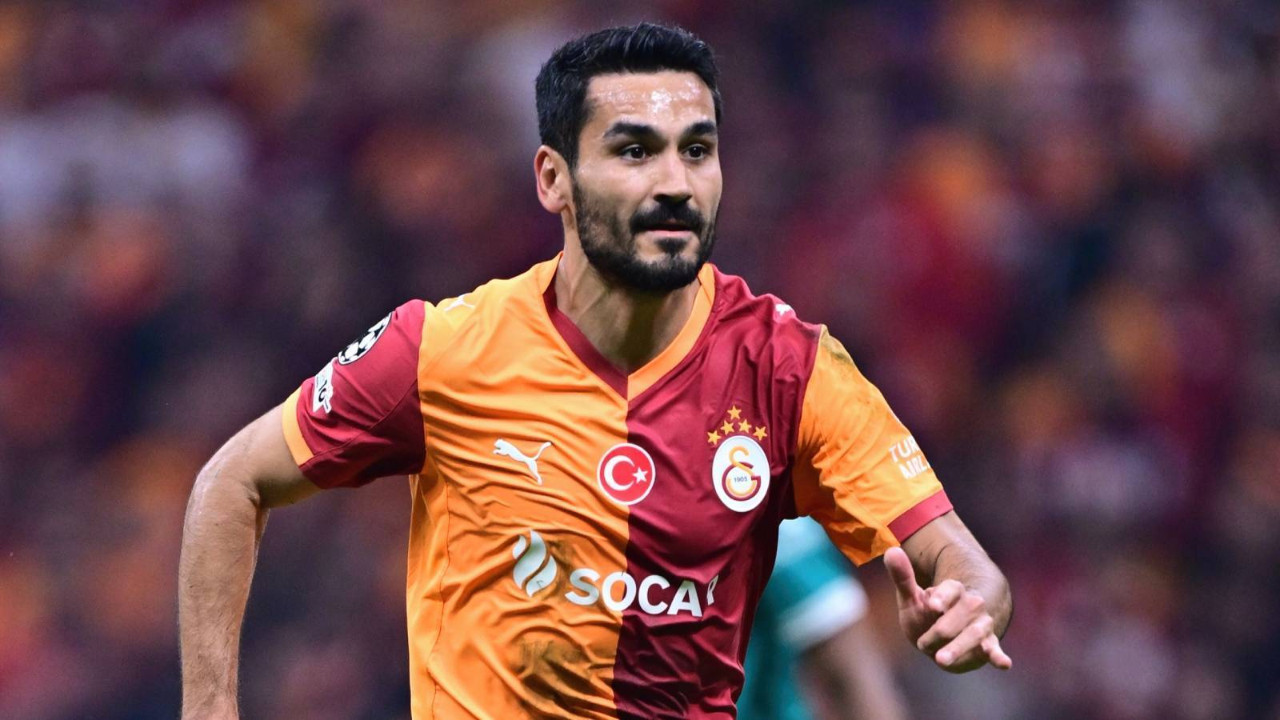İngiliz basınına göre Galatasaray’a pankart cezası gelebilir İngiliz basınına göre Galatasaray’a pankart cezası gelebilir