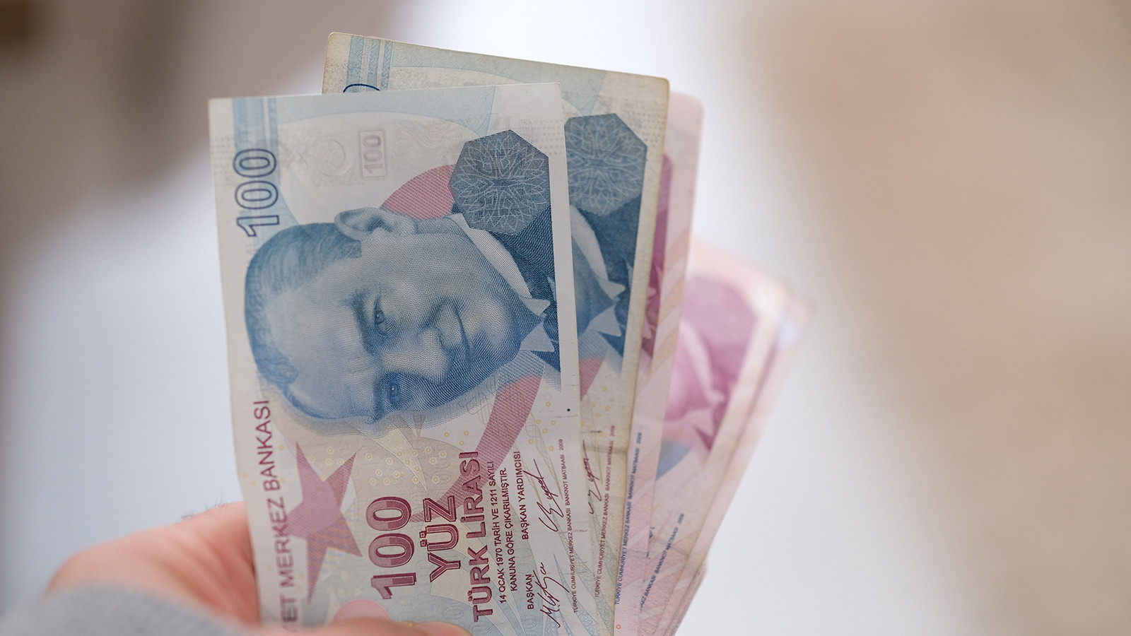 Gözler asgari ücret görüşmelerinde! Asgari ücret ne zaman belli olacak?