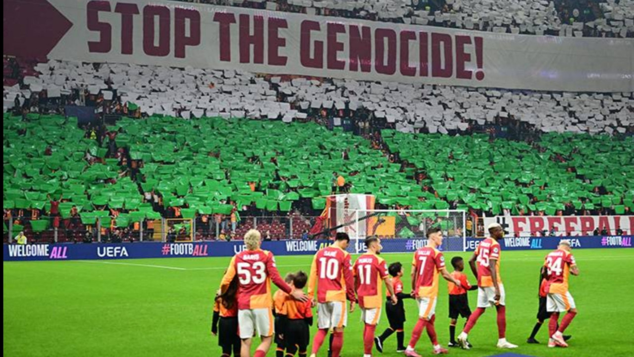 İngiliz basınına göre Galatasaray’a Filistin pankartı için ceza gelebilir İngiliz basınına göre Galatasaray’a Filistin pankartı için ceza gelebilir