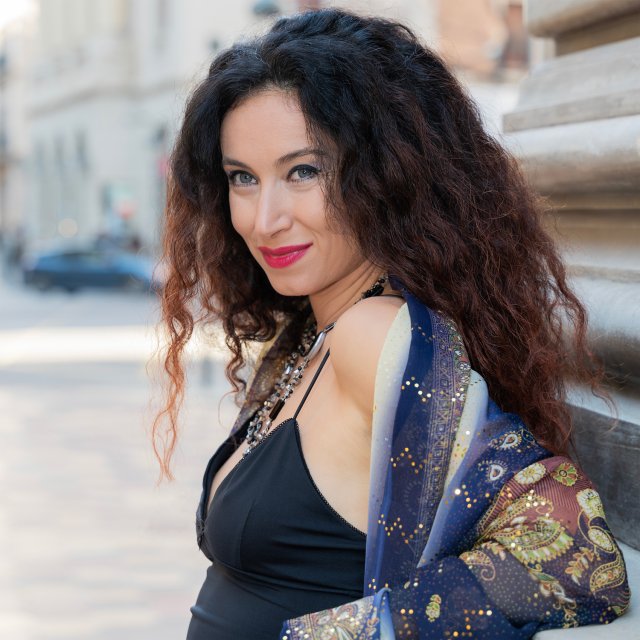 Melike Cem “Her Gecenin Sabahı Var”