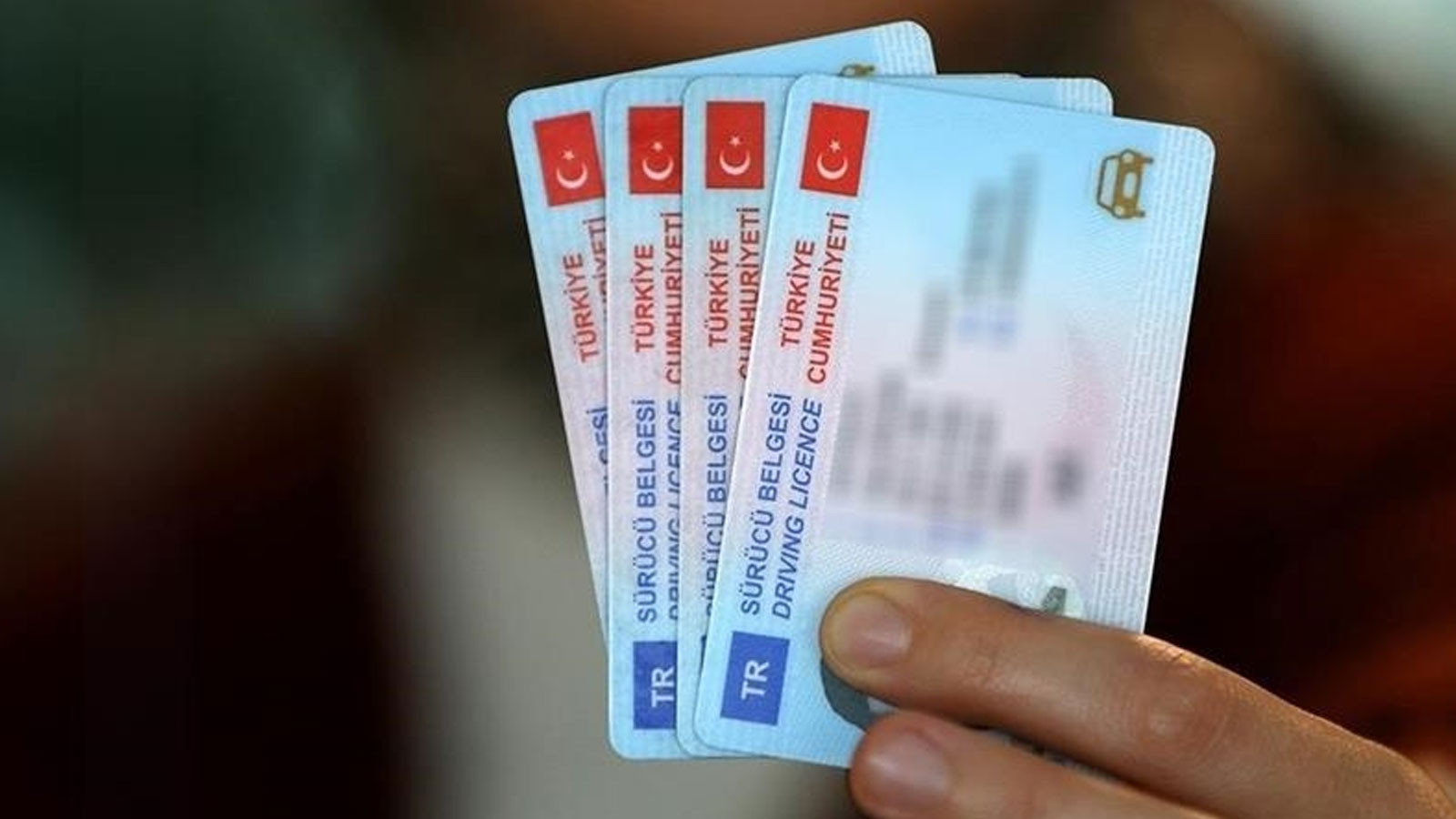 Milyonları ilgilendiriyor! Ehliyetleri yenilemek için bugün son gün