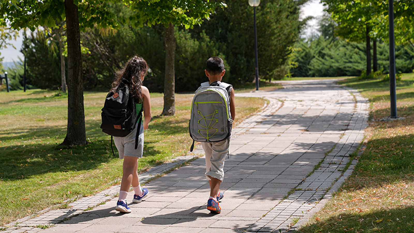 Skolyoz! “Boy ve kilo uyumuna dikkat edilmeli” Skolyoz! “Boy ve kilo uyumuna dikkat edilmeli”