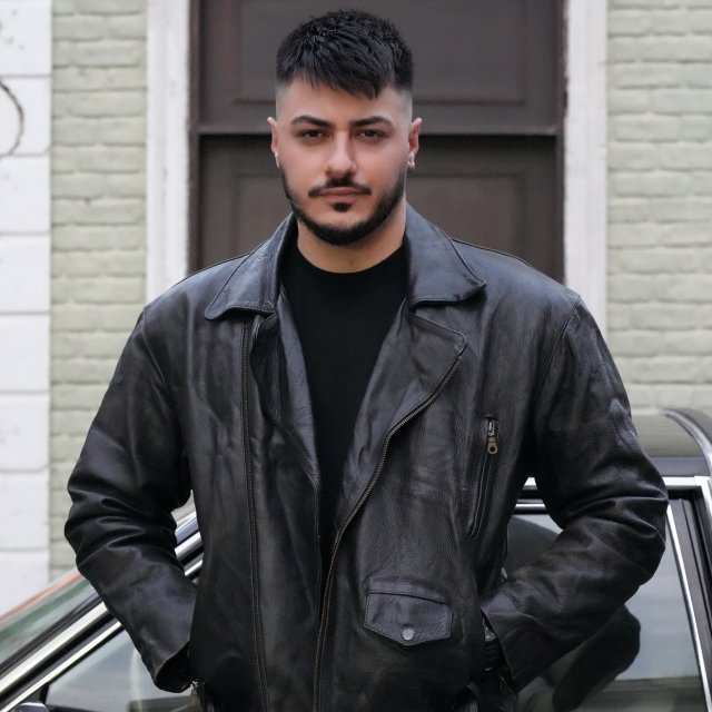 Semicenk “Çıkmaz Sokakta”