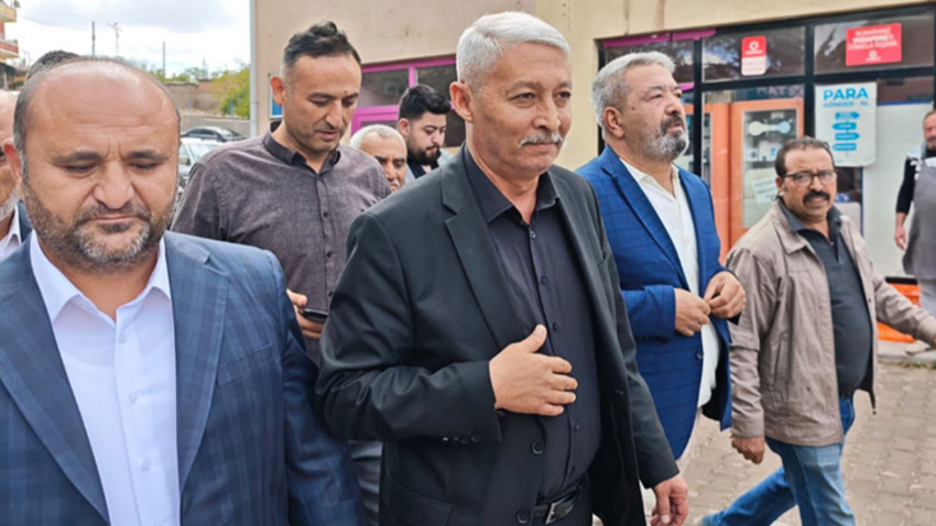 Başkan vekili seçiminde AKP'liler yarıştı! Başkan vekili seçiminde AKP'liler yarıştı!