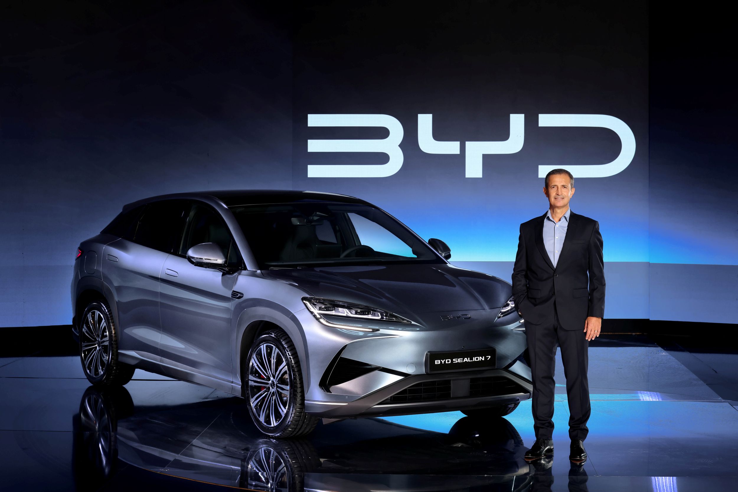 BYD Türkiye yeni enerji araç pazarında lider konumda