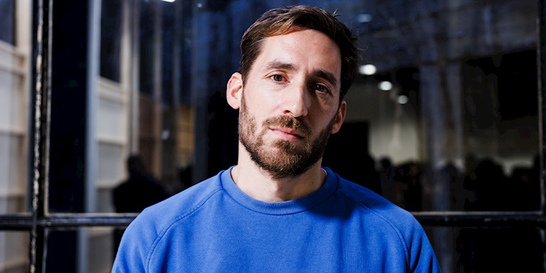 Balmain’ın Yeni Kreatif Direktörü Antonin Tron Oldu