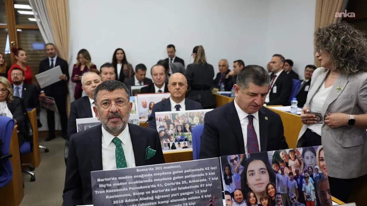 CHP’li Ağbaba ve AKP’li Vekiller Arasında FETÖ Tartışması