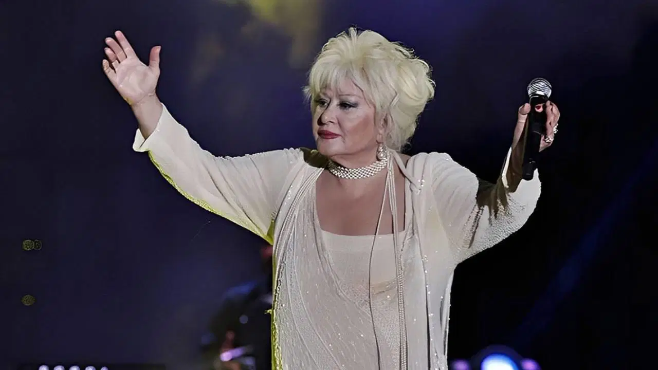 Türk sanat müziğinin duayeni Muazzez Abacı hayatını kaybetti