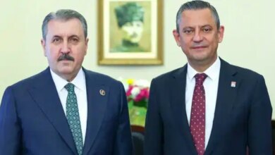 Mustafa Destici, Özgür Özel’i tebrik etti