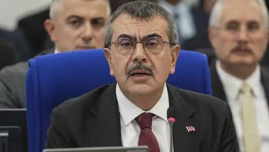 Yusuf Tekin, Çocuğunu Özel Okula Göndermesini Savundu