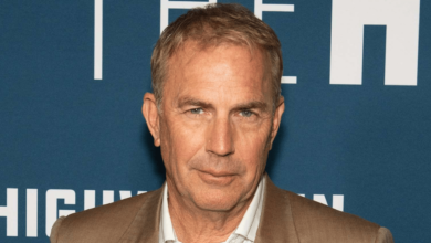 Kevin Costner, Yeni Dizide Bill Clinton Rolü İçin Görüşüyor