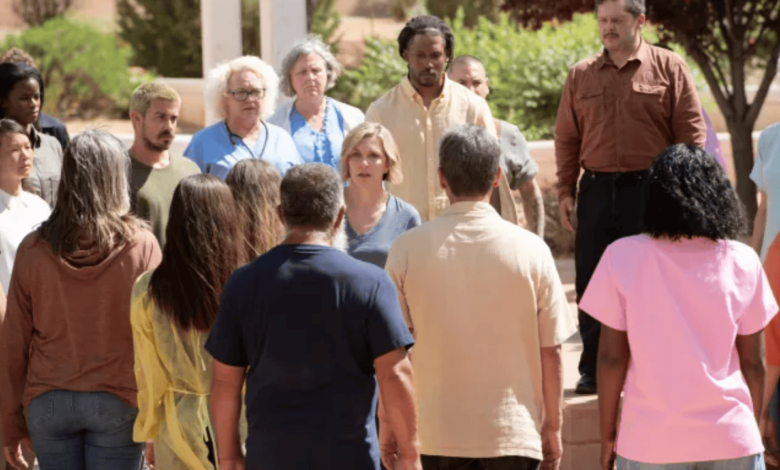 Pluribus’ta Sürpriz Konuk: Albuquerque Belediye Başkanı