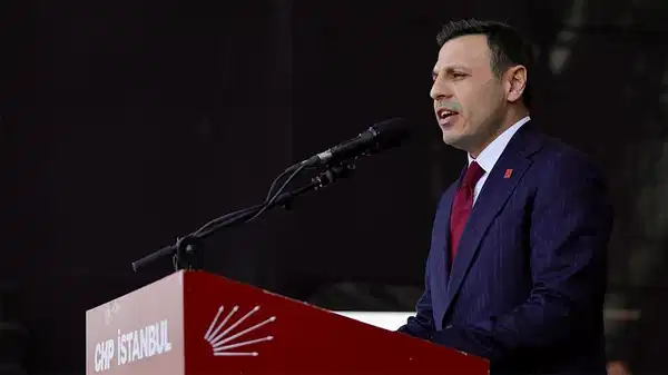 CHP, TRT Önünde Duruşma Yayınlanmasını Talep Etti