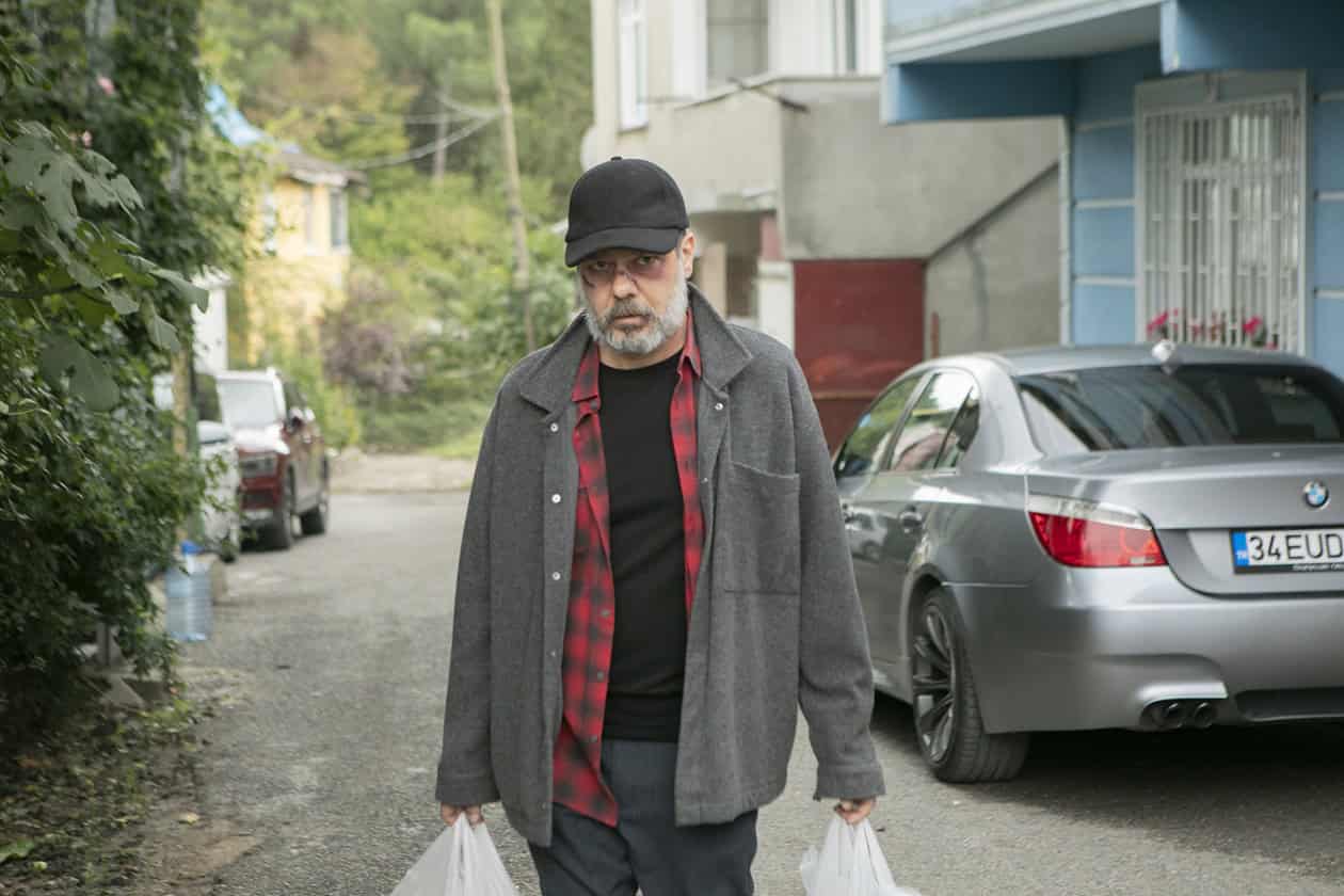 Arka Sokaklar bu akşam heyecanlı bir bölümle ekrana gelecek! Ali, eski karısı Pınar’ı kaçırıyor! Arka Sokaklar bu akşam heyecanlı bir bölümle ekrana gelecek! Ali, eski karısı Pınar’ı kaçırıyor!