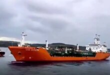 Çanakkale Boğazı’nda arızalanan tanker kurtarıldı