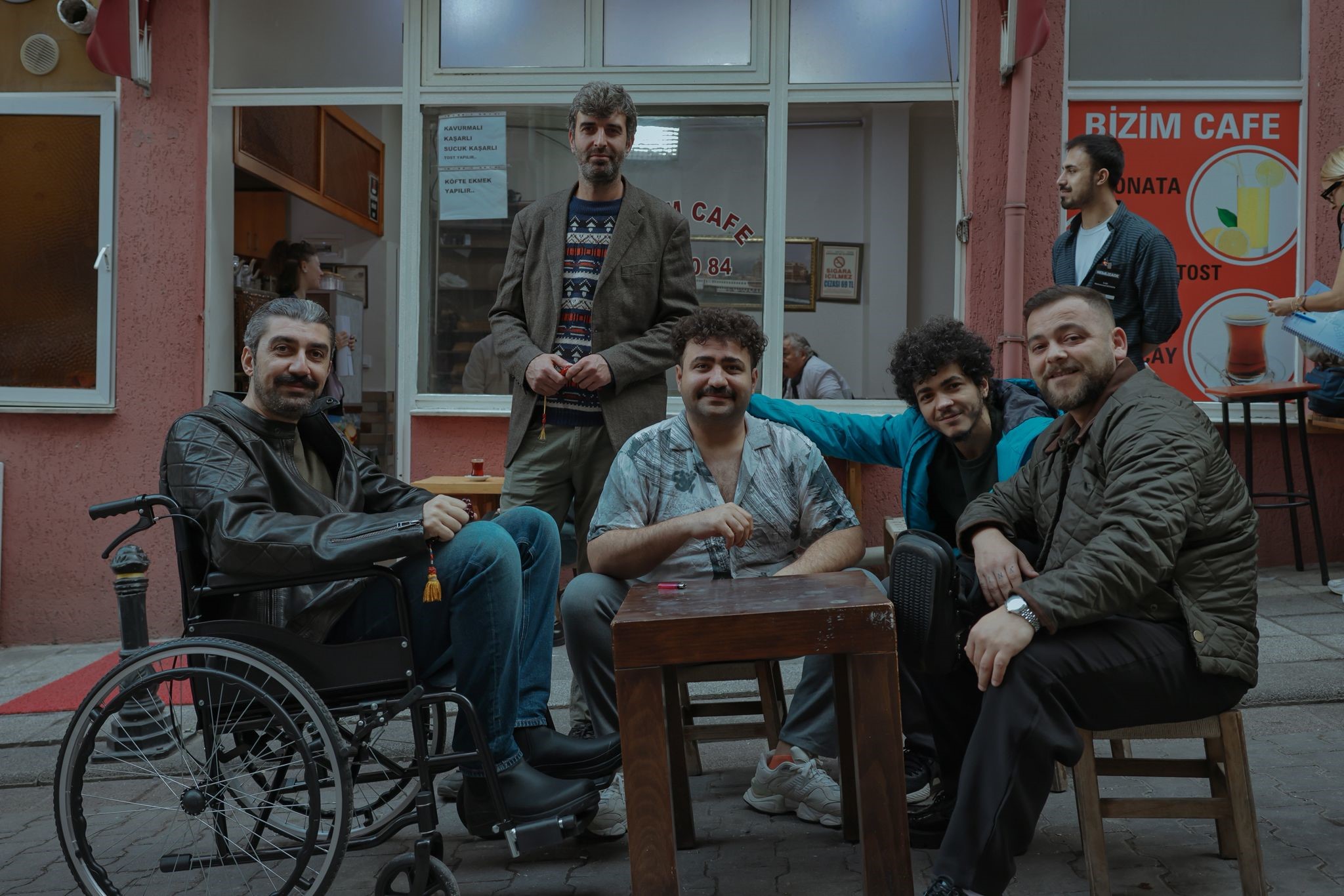 Yeni sezonuyla Exxen’de yer alacak “Nemlizade” dizisinin çekimleri tamamlandı! Yeni sezonuyla Exxen’de yer alacak “Nemlizade” dizisinin çekimleri tamamlandı!