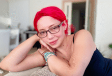 Shebolyn, ‘Nerdesin’ ile Rock ve İlahi Tınıları