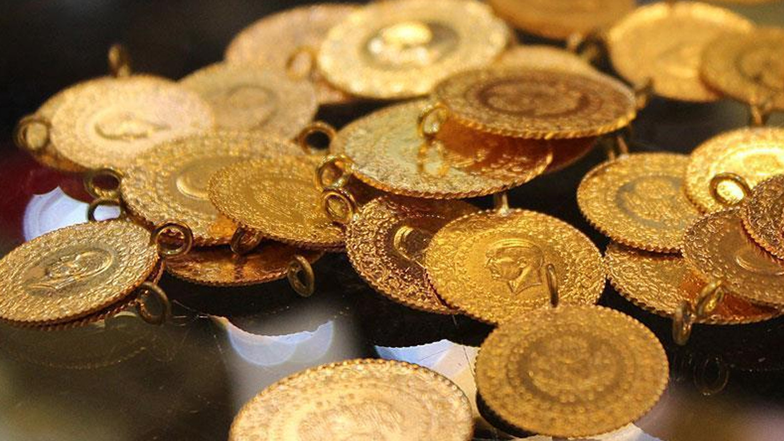 Altın piyasasında deprem! Dev bankalardan 2026 için çarpıcı rekor tahminleri