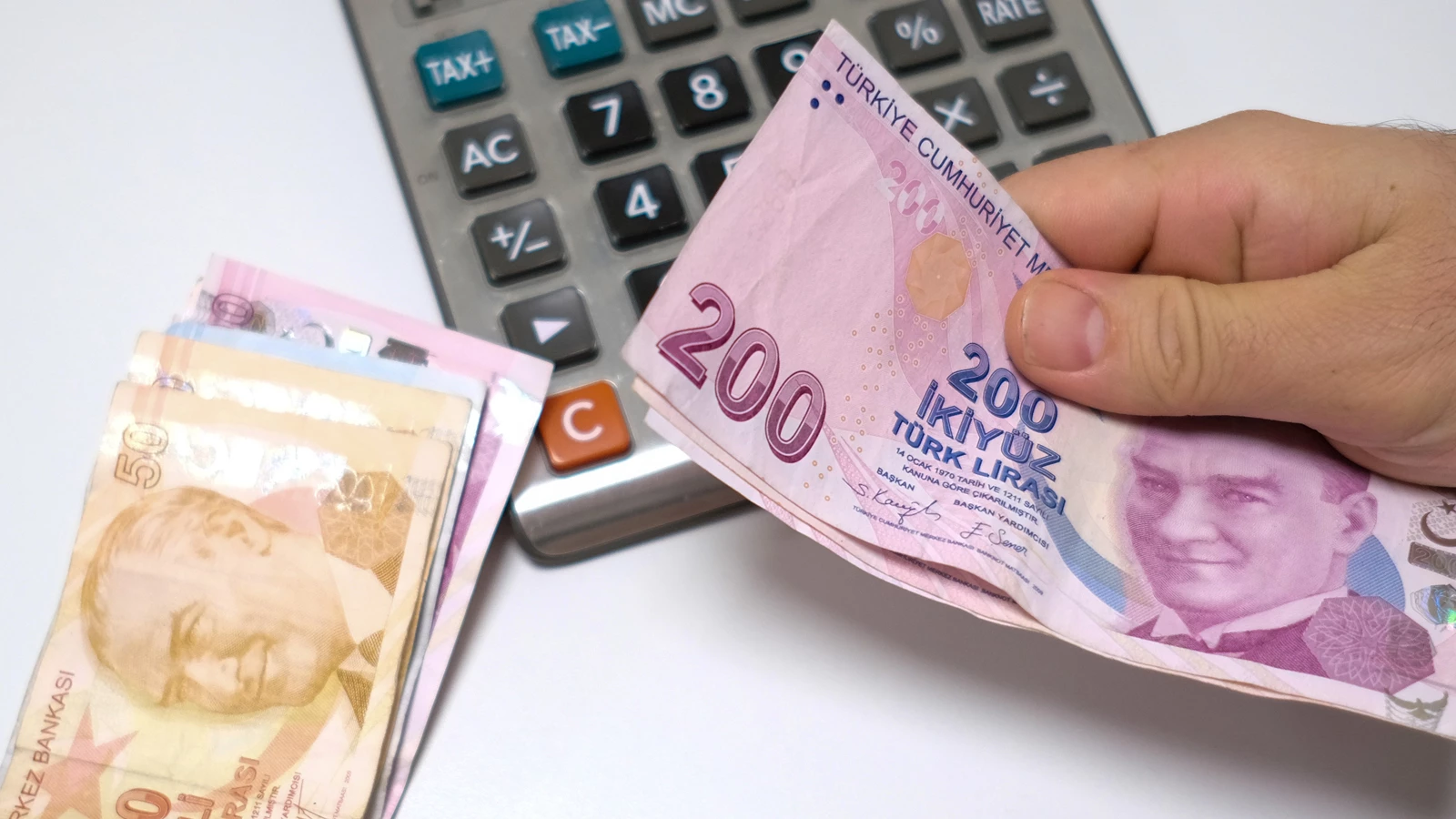 Asgari Ücrette 2026 İçin Öngörülen Artış Miktarları Asgari Ücrette 2026 İçin Öngörülen Artış Miktarları