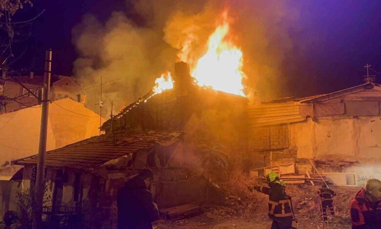Çankırı’da Yangın: İki Ev Zarar Gördü