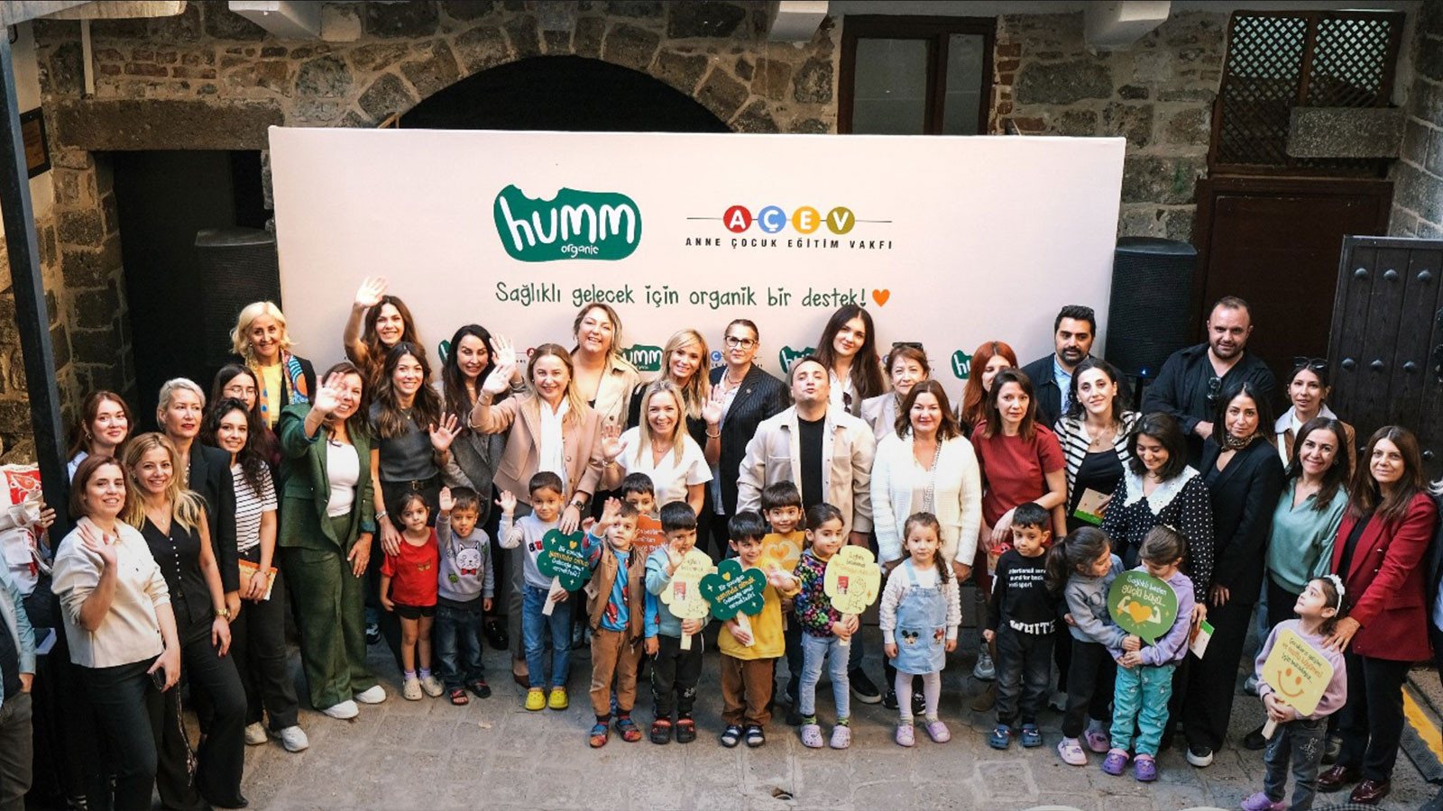 Humm Organic ve AÇEV’den Çocuklar için Sağlıklı Beslenme