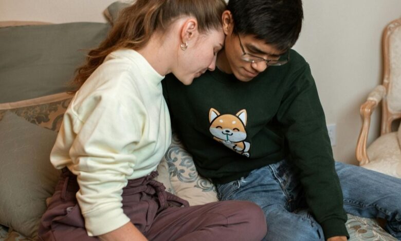 Eş Bağımlı İlişki: Dengesiz Alma-Verme Rolleri