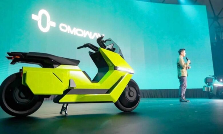 Otonom Sürüşe Sahip Devrilmeyen Motosiklet Tanıtıldı