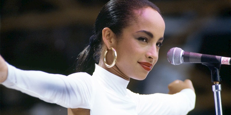 Sade’nin Moda Dünyasına Etkisi ve Tarzı