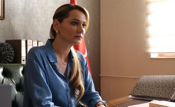 Bereketli Topraklar dizisi adaletin peşindeki savcı Nevin karakteriyle şaşırtacak!