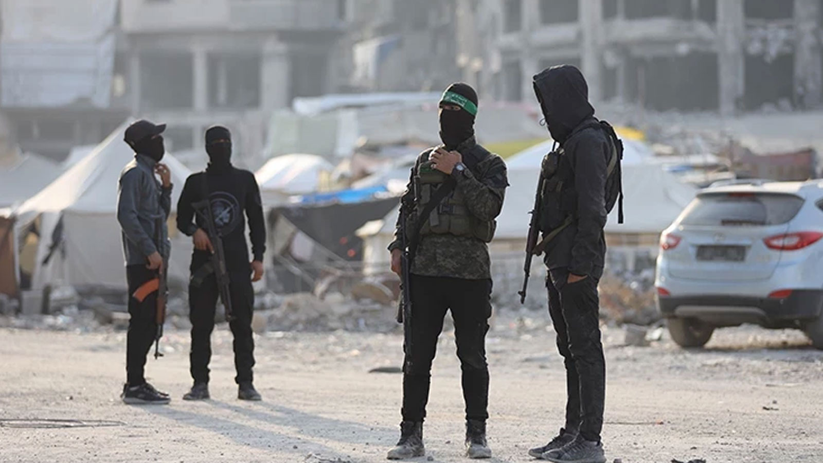 Hamas, İsrailli Esirin Cesedini Kızılhaç’a Teslim Etti