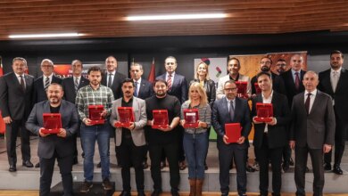 İsmail Sarıkaya Sarı Kırmızı Kareler Yarışması Ödül Töreni