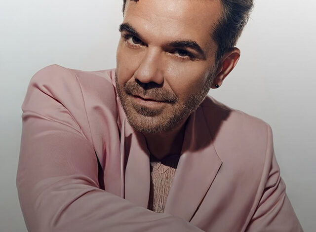 Kenan Doğulu’nun Yeni Şarkısı “Ne İstersen O” Yayında