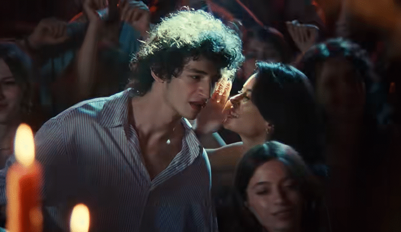 Passo, Yeni İmaj Filmiyle Hayat Rutinden Çıktı