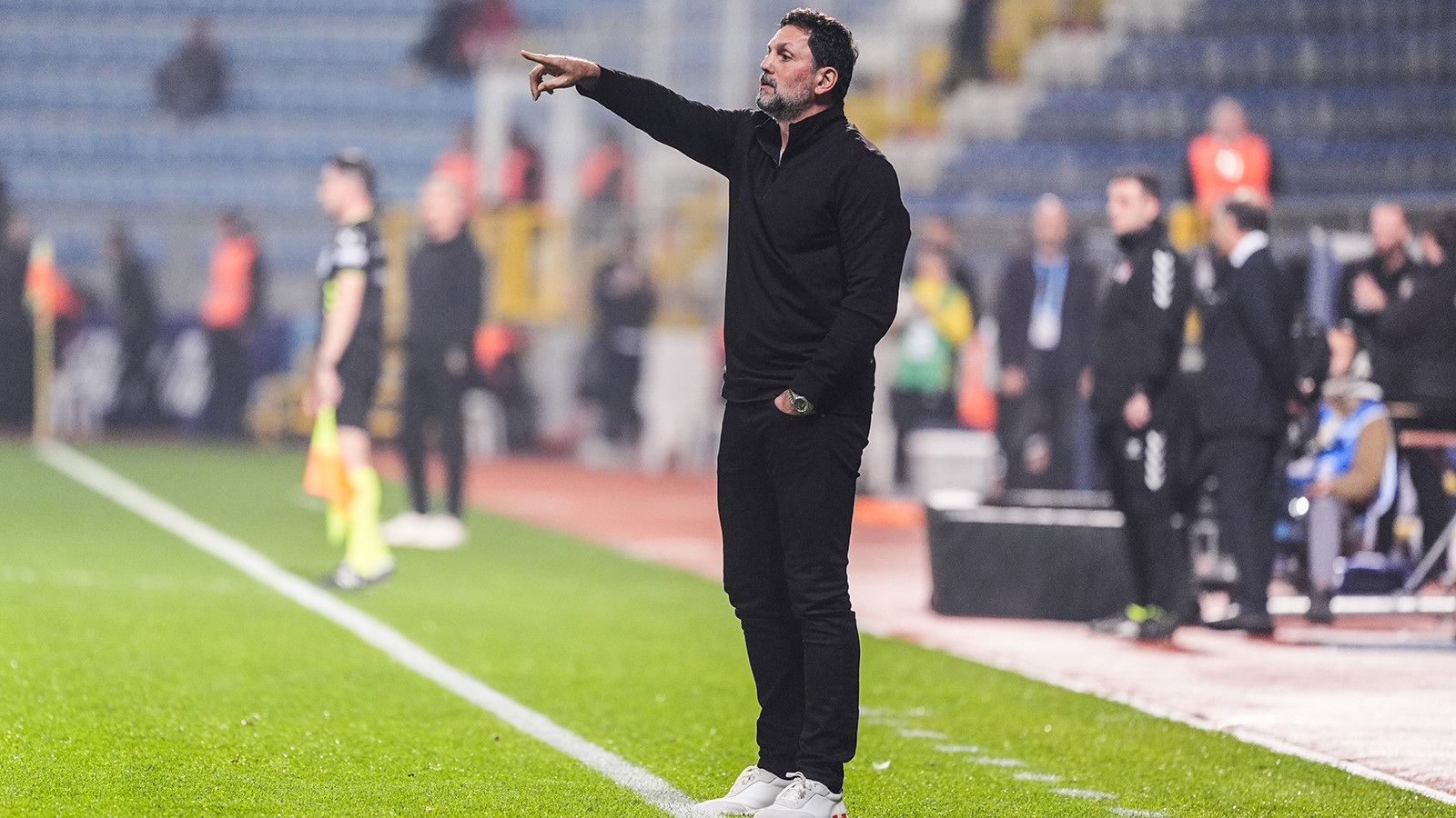 Bütün bilgilerimizi kulübün içinde olan birisi rakip takıma aktarmış Bütün bilgilerimizi kulübün içinde olan birisi rakip takıma aktarmış