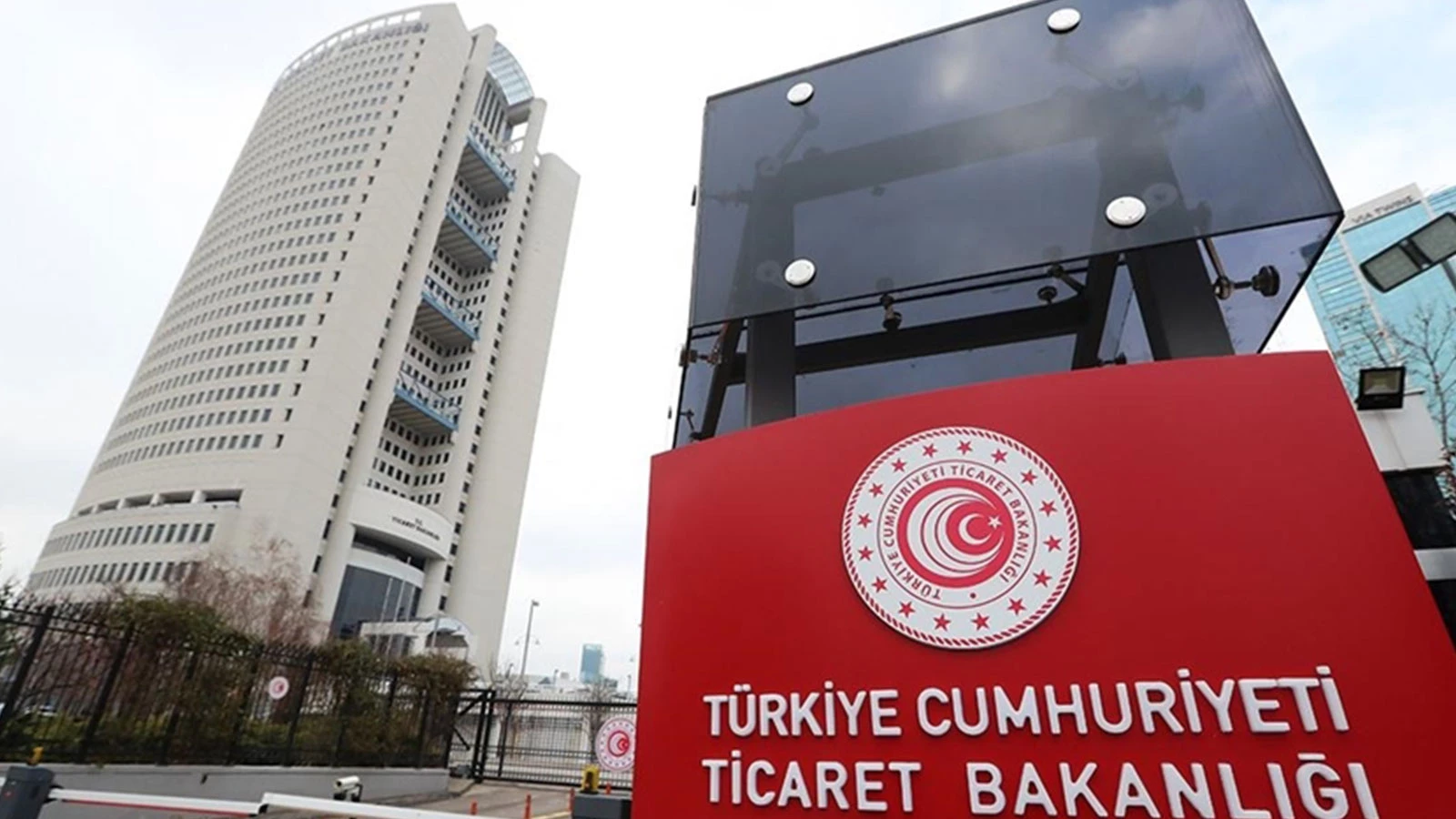 Ticaret Bakanlığı, Tüketici Hakem Heyetleri’ni Kapatmayacak