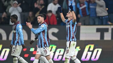 Trabzonspor, Konyaspor’u 3-1 ile geçerek zirve takibini