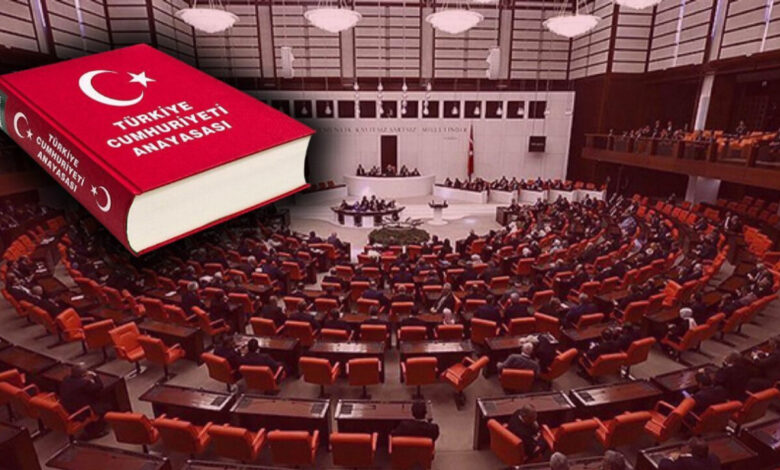 AKP’nin yeni anayasa çalışmaları hız kazandı