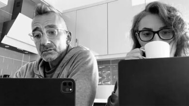 Yunus Günçe, evinde yangın çıktığını duyurdu