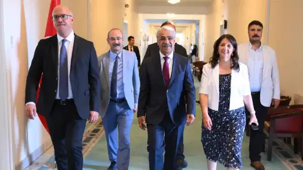 DEM Parti İmralı’ya gidiyor: Öcalan ile görüşme