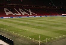 Ajax-Groningen maçı, taraftarların eylemi nedeniyle tatil